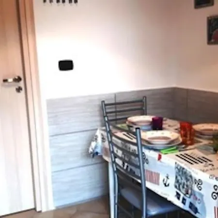 Bilocale Vicino Terme 公寓 比比翁